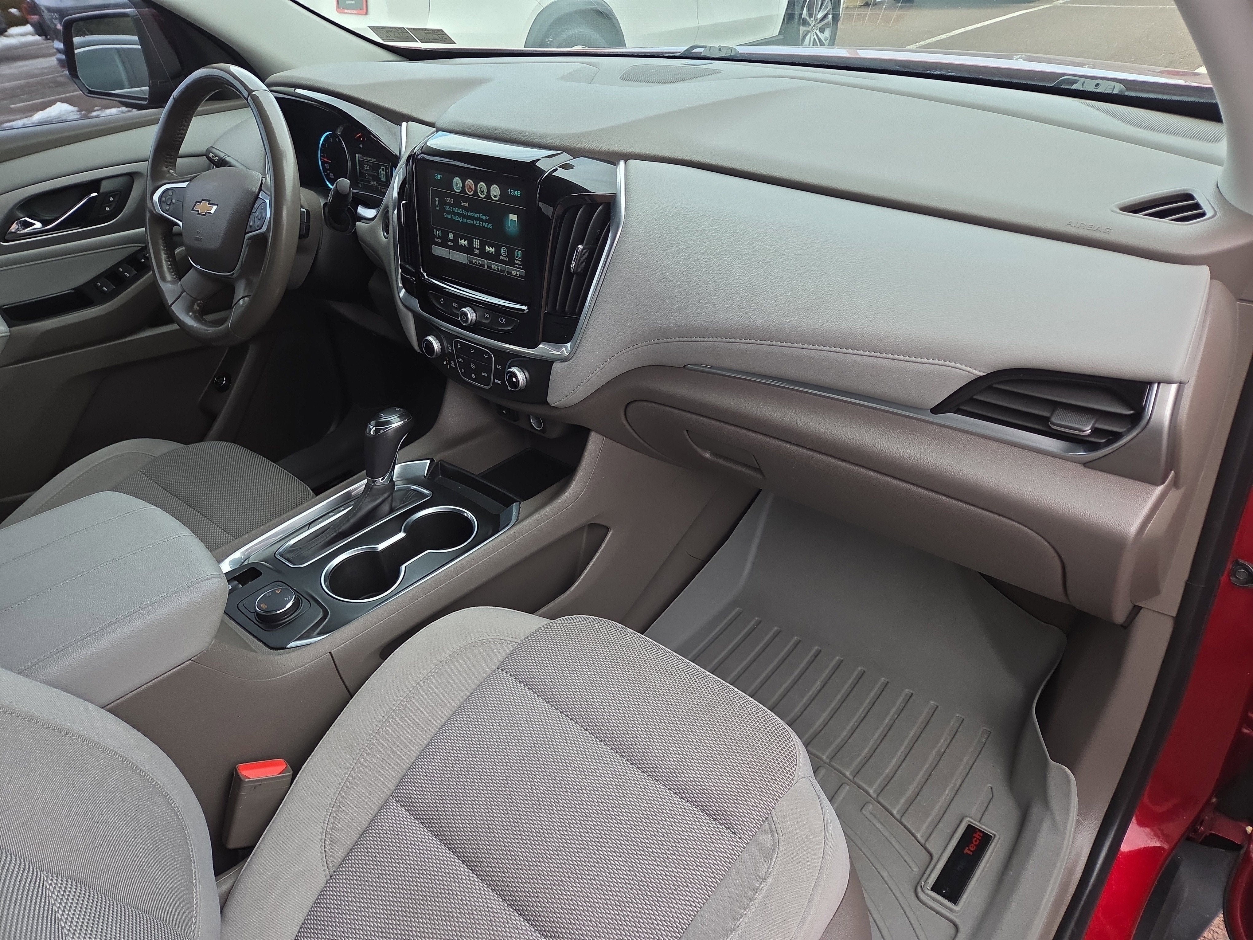 2019 Chevrolet Traverse LT Cloth