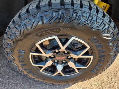 2024 GMC Canyon 4WD AT4X