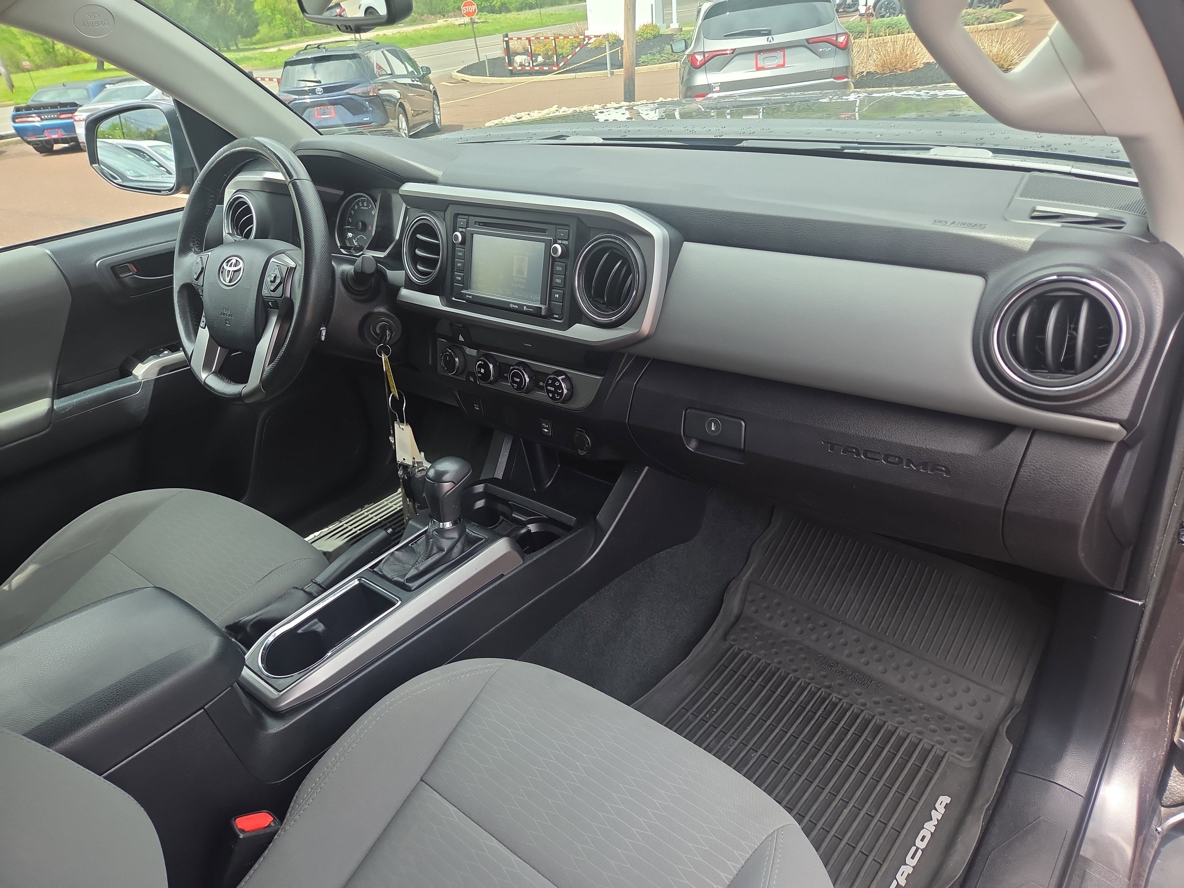 2017 Toyota Tacoma SR5