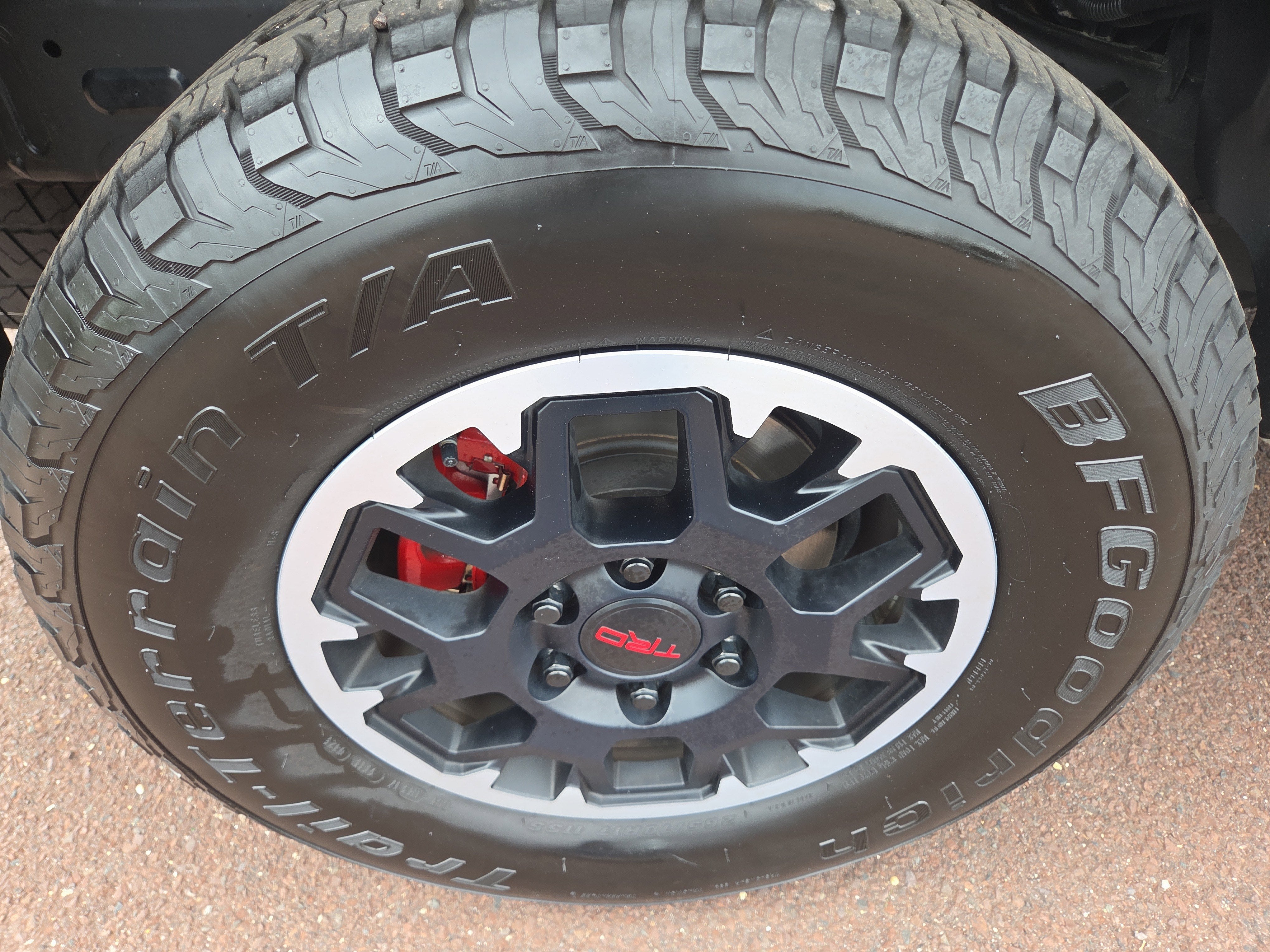 2024 Toyota Tacoma TRD Off Road