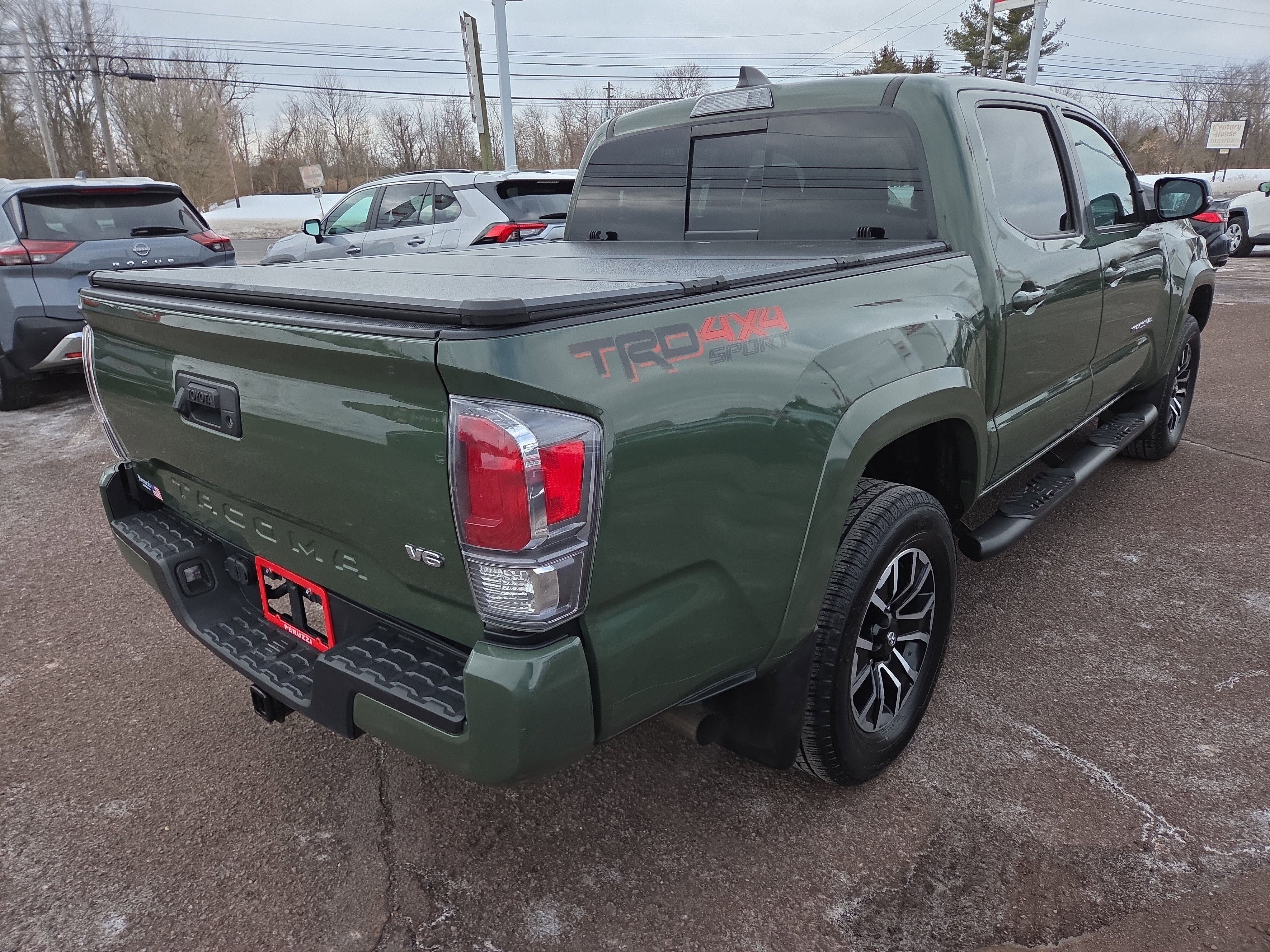 2022 Toyota Tacoma SR