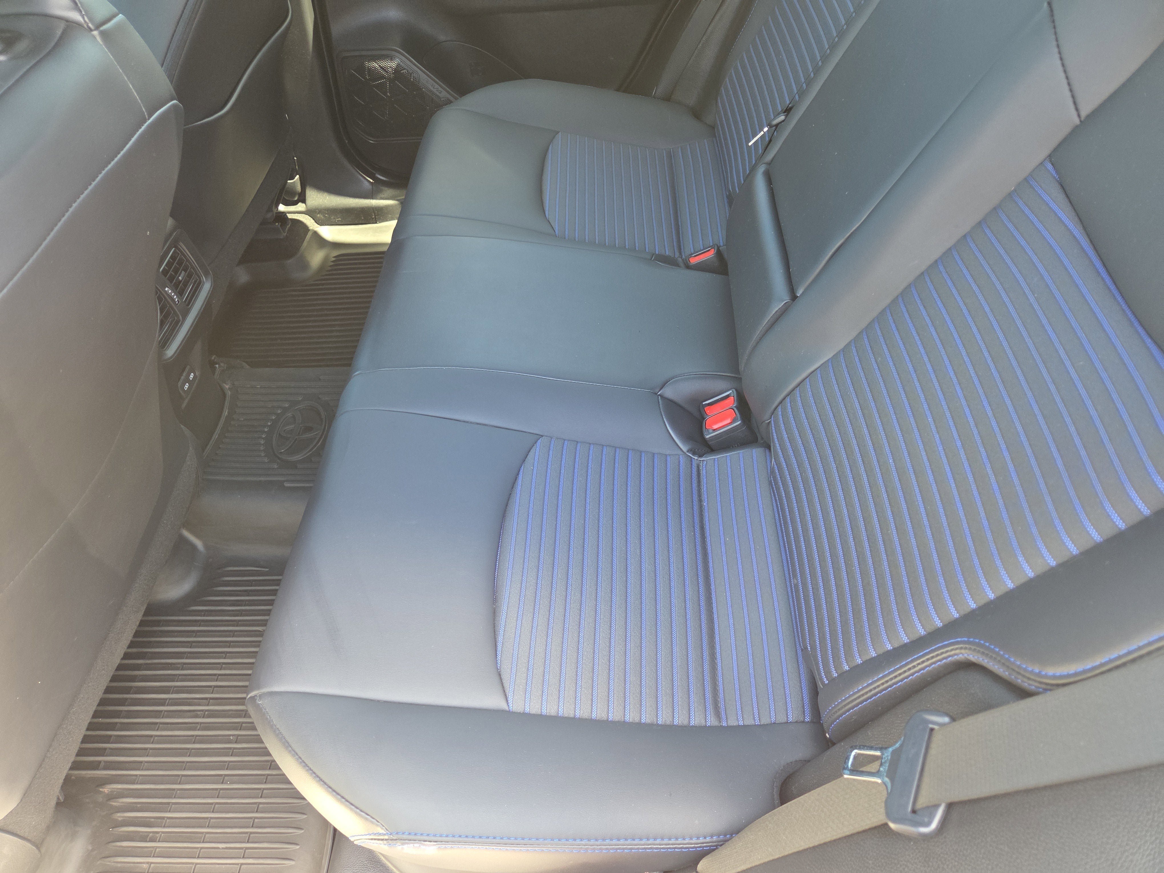 2022 Toyota RAV4 Hybrid XSE