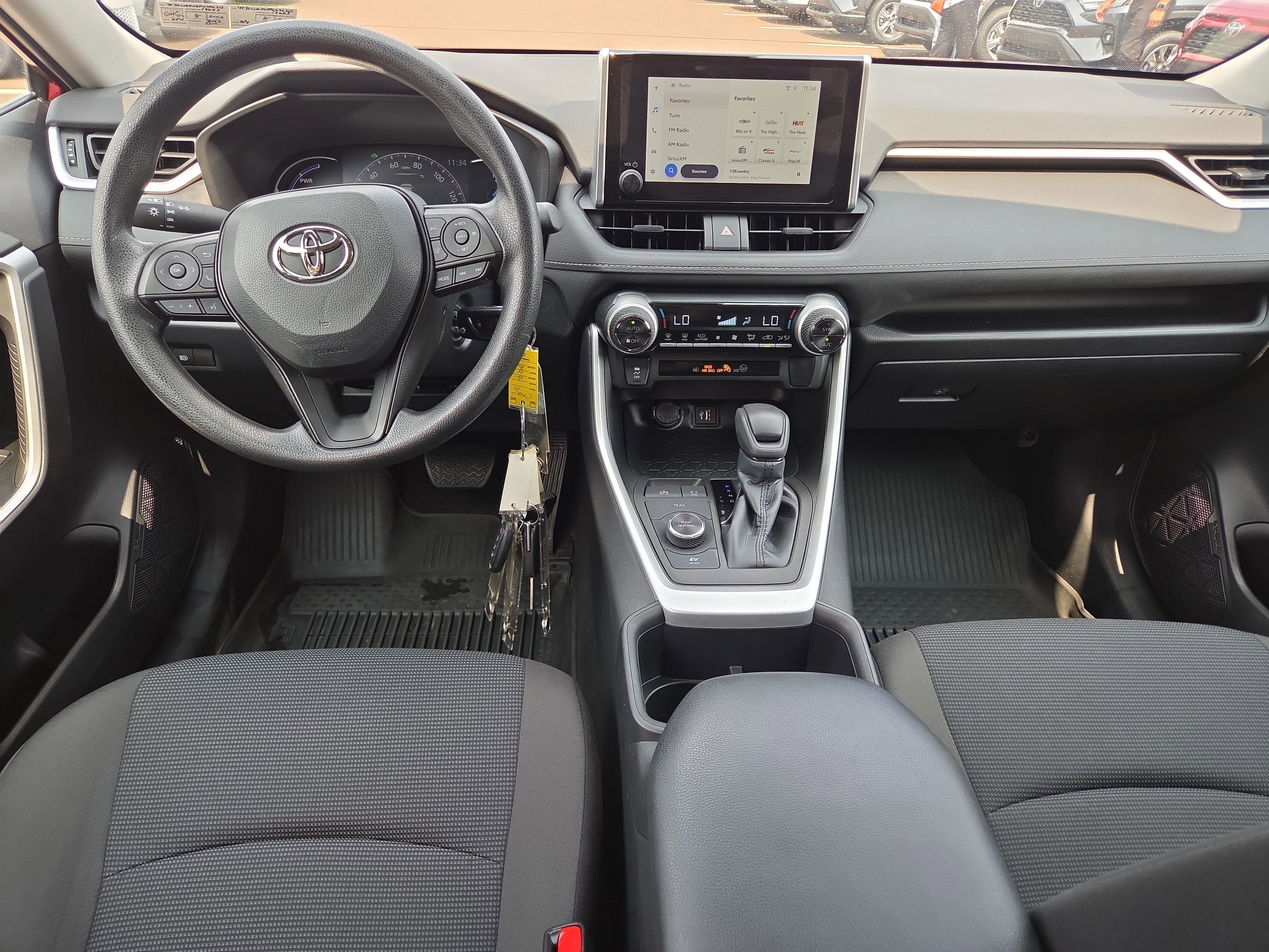 2023 Toyota RAV4 Hybrid LE