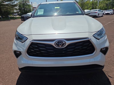 2022 Toyota Highlander LE
