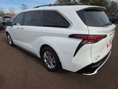 2023 Toyota Sienna XSE