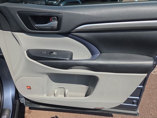 2019 Toyota Highlander Limited Platinum