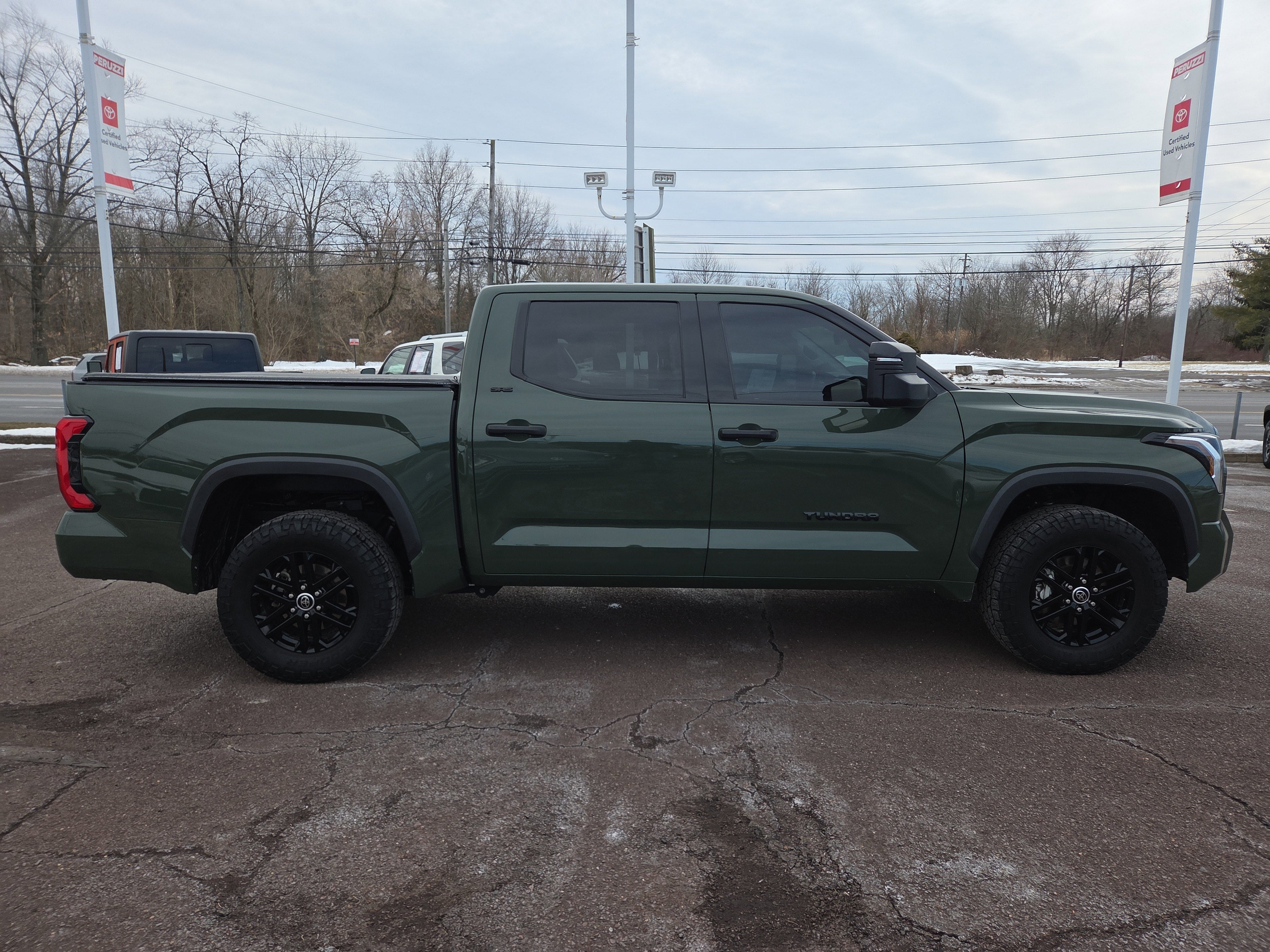 2022 Toyota Tundra SR5