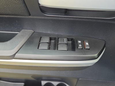 2014 Toyota Tundra SR5