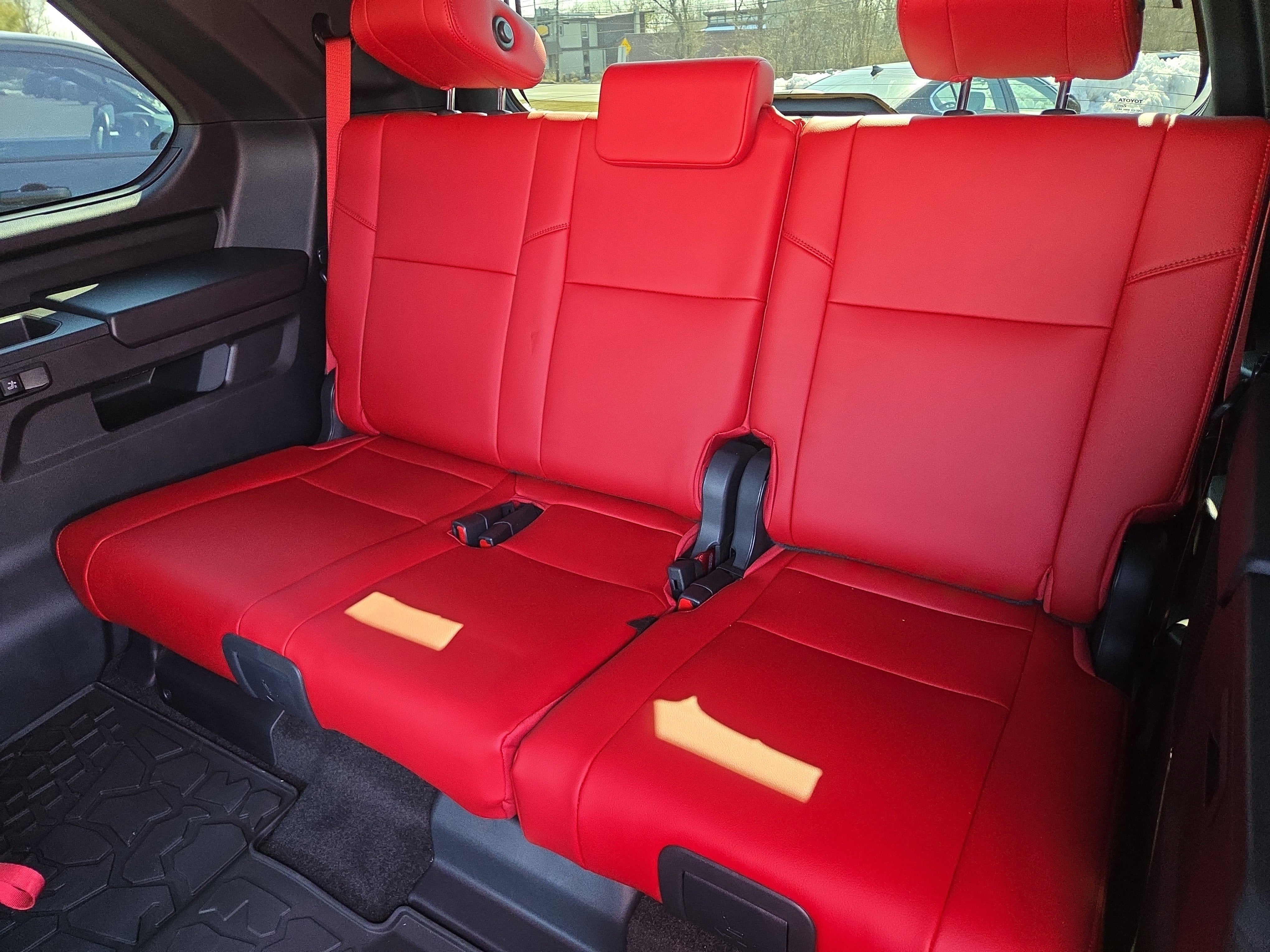 2024 Toyota Sequoia SR5