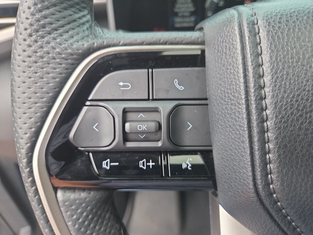 2024 Toyota Sequoia SR5