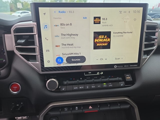 2024 Toyota Sequoia SR5