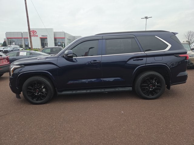 2024 Toyota Sequoia SR5