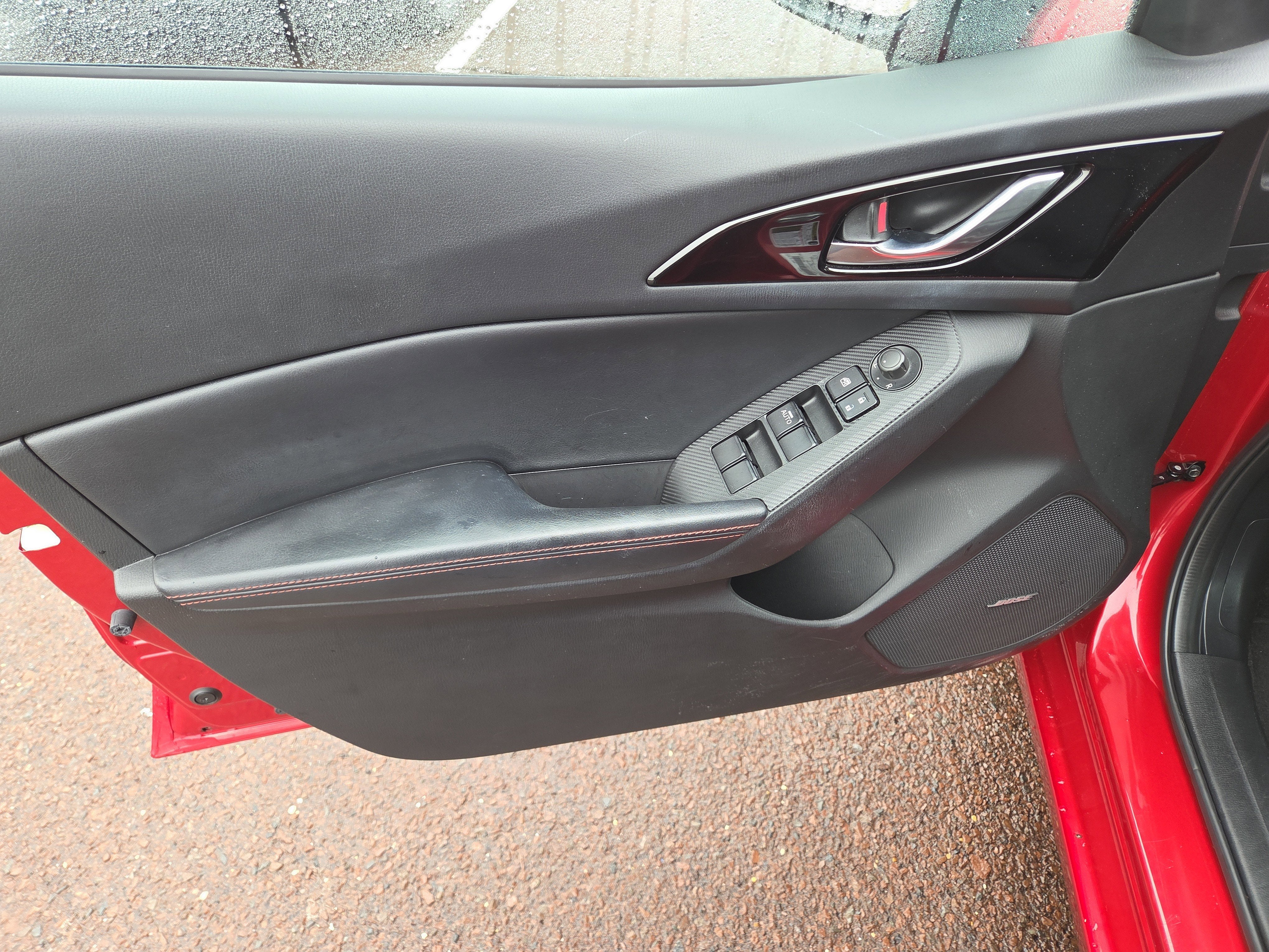 2015 Mazda Mazda3 s Grand Touring