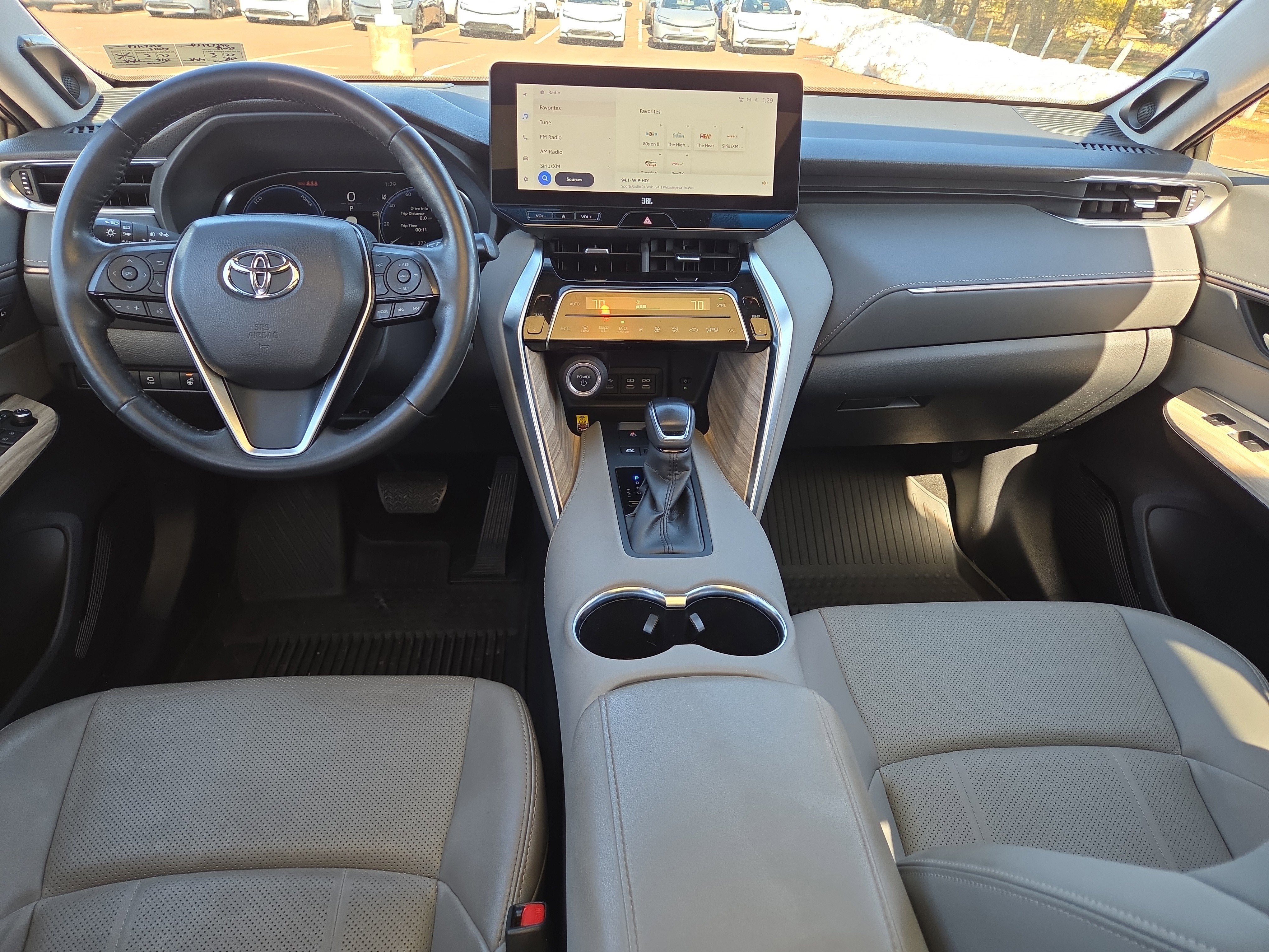 2023 Toyota Venza LE