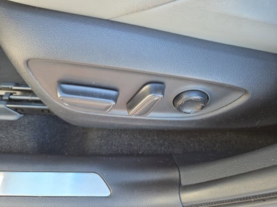 2023 Toyota Venza LE