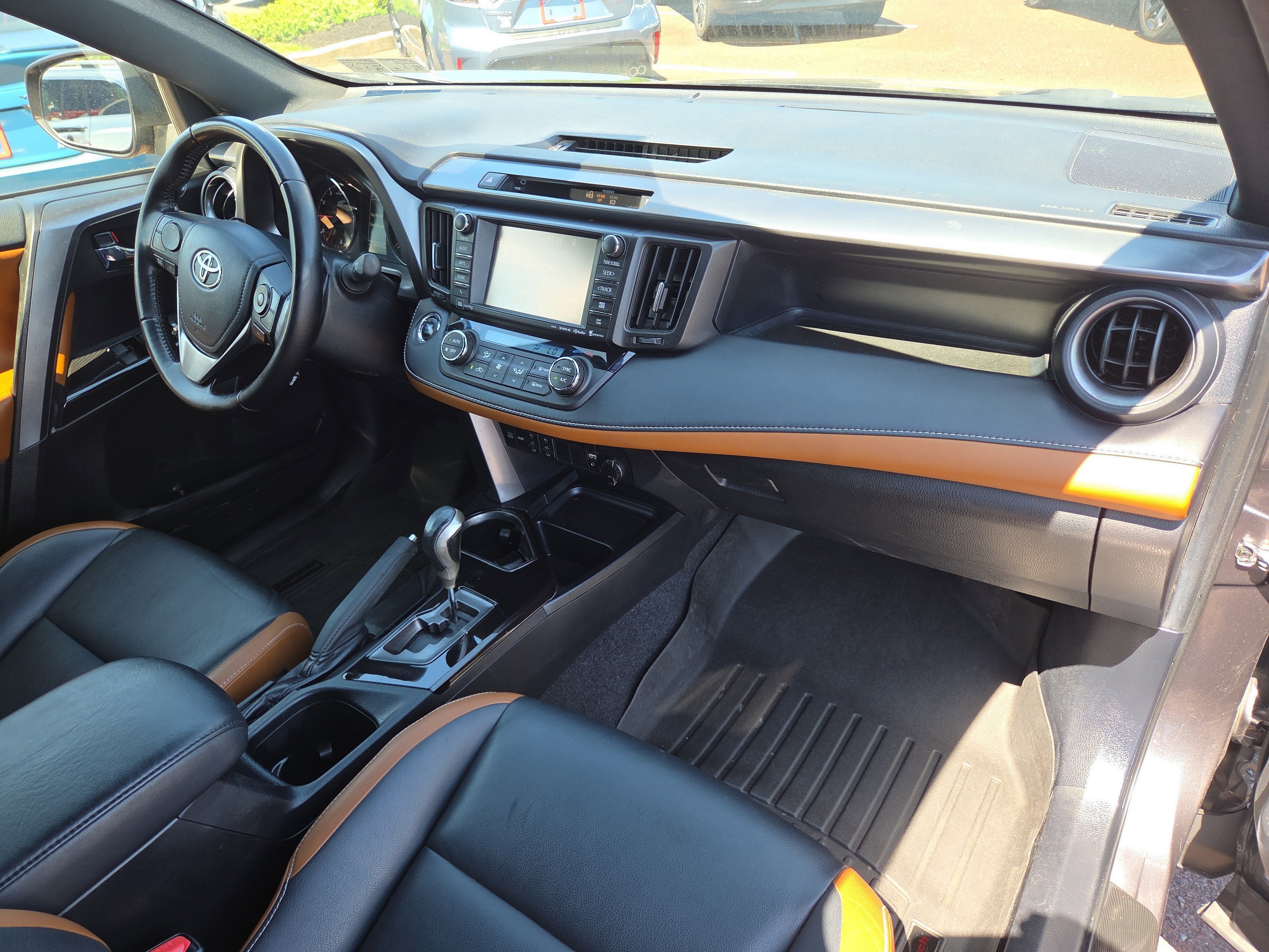 2016 Toyota RAV4 SE