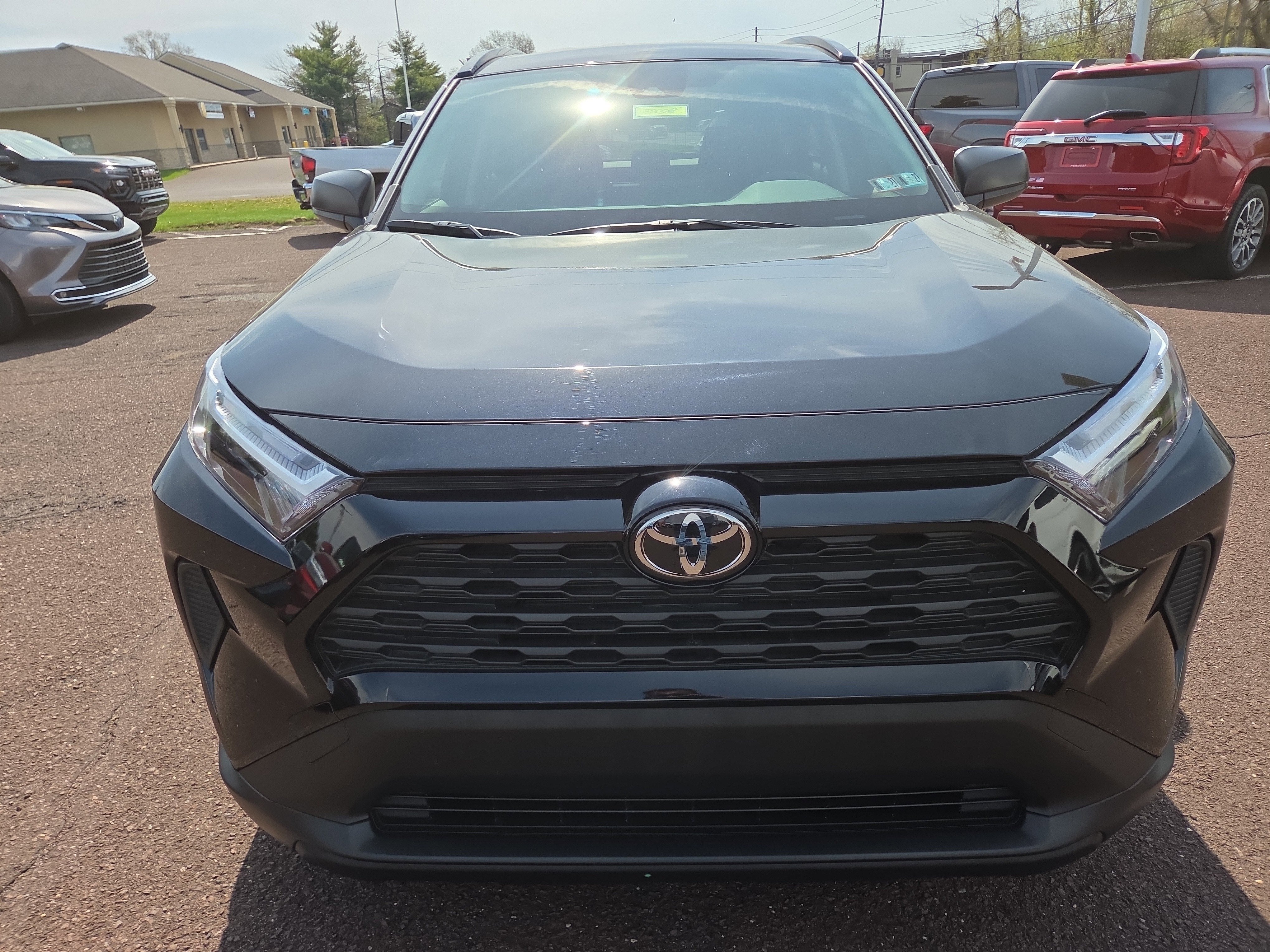 2025 Toyota RAV4 Hybrid LE