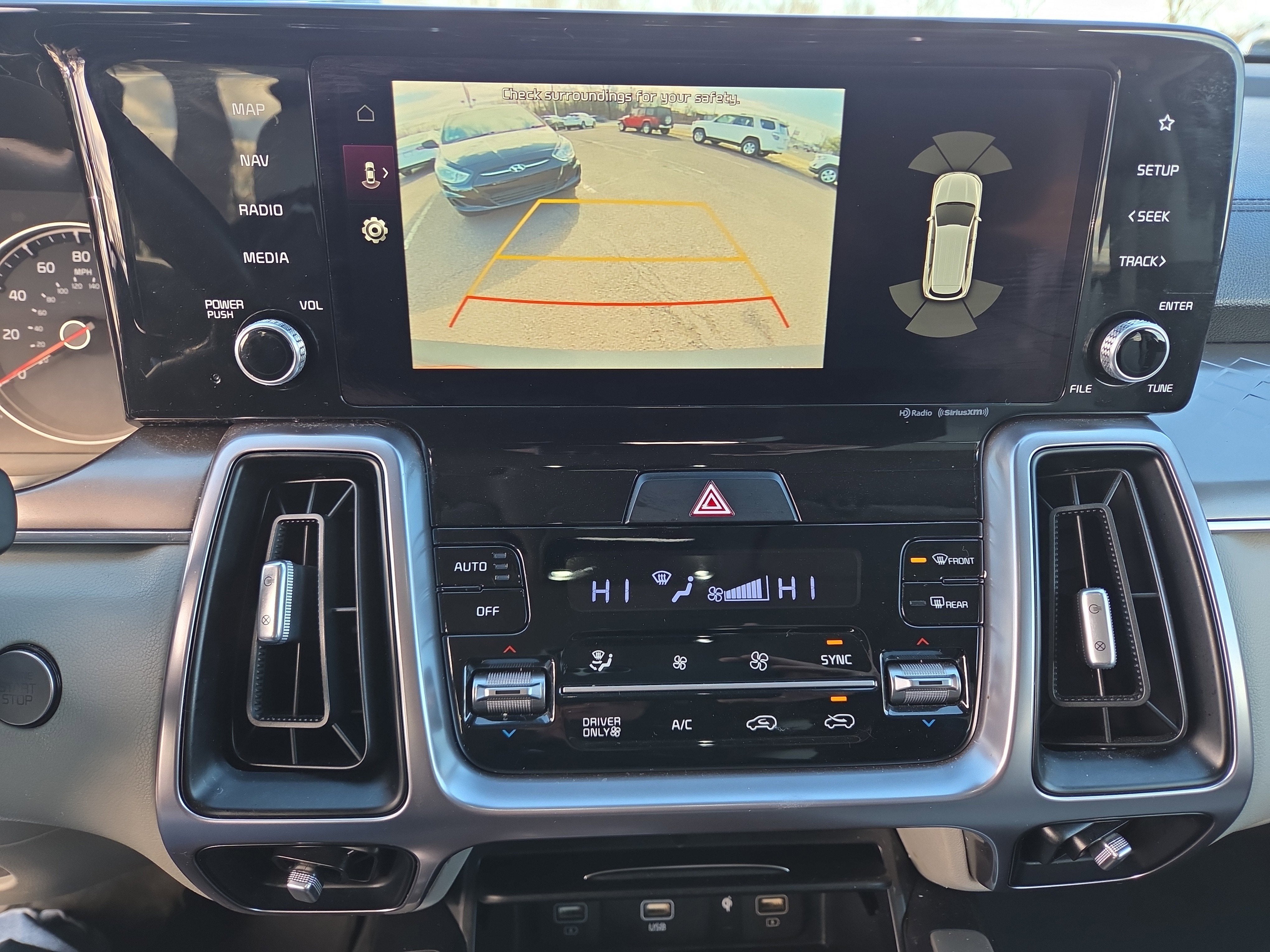 2022 Kia Sorento Hybrid EX