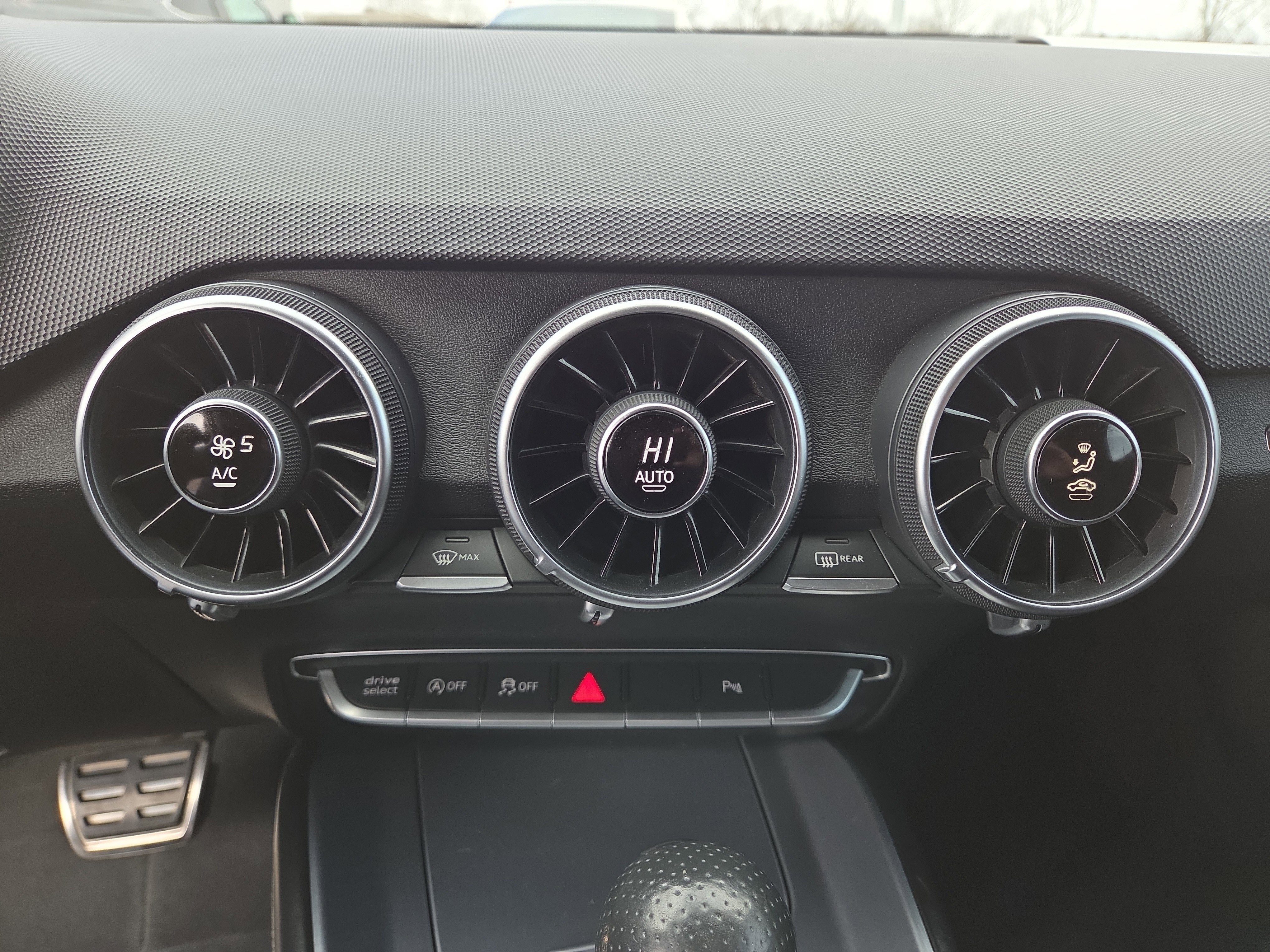 2019 Audi TT Roadster 45 TFSI quattro