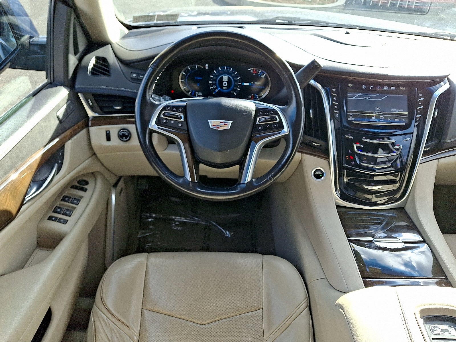 2019 Cadillac Escalade Luxury