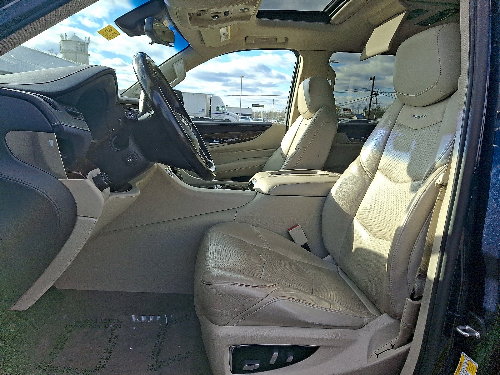 2019 Cadillac Escalade Luxury