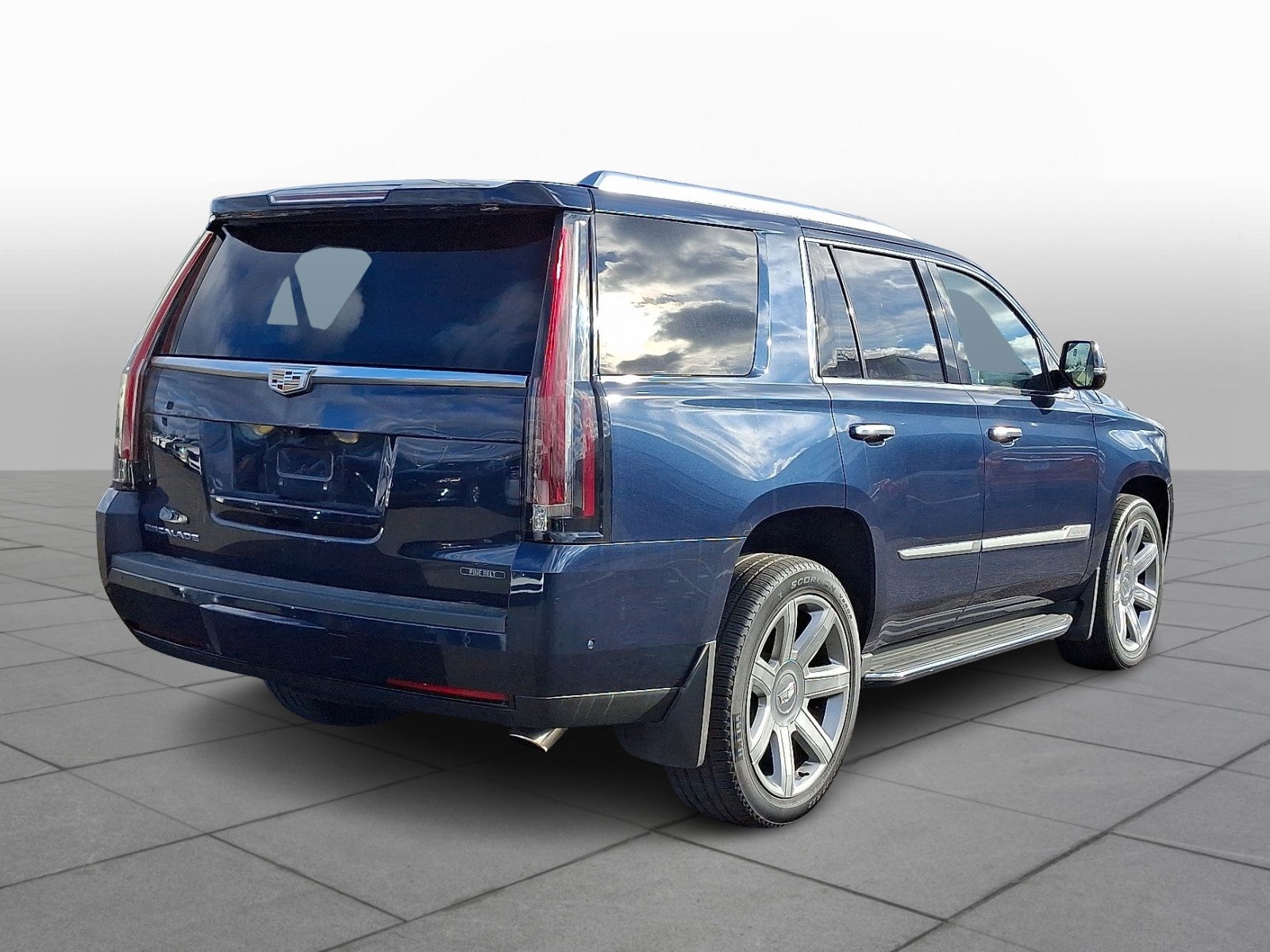 2019 Cadillac Escalade Luxury