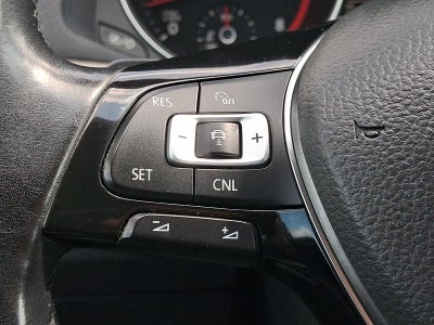 2018 Volkswagen Passat 2.0T R-Line