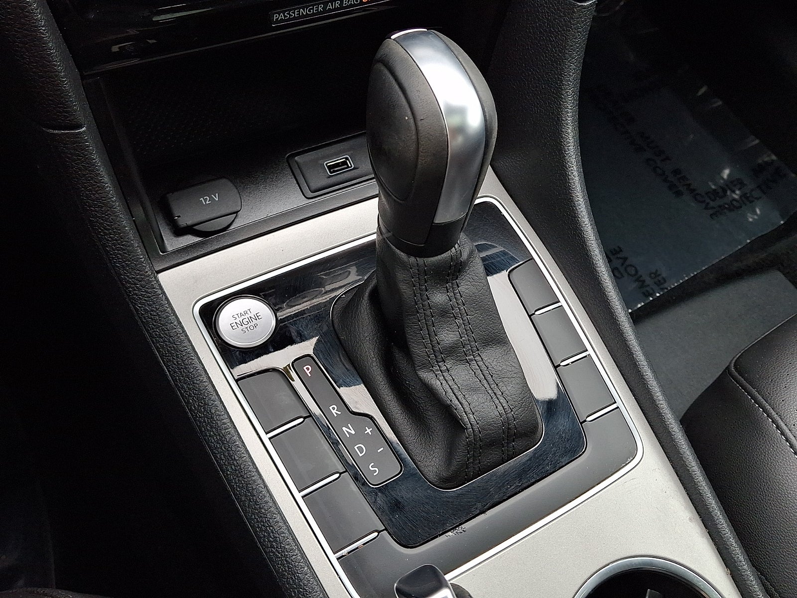 2021 Volkswagen Passat 2.0T R-Line