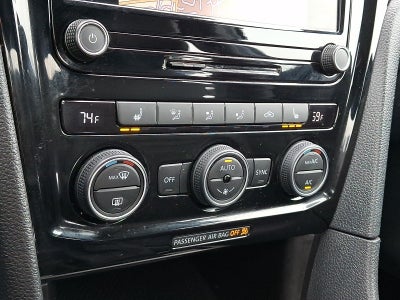 2021 Volkswagen Passat 2.0T R-Line