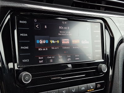 2021 Volkswagen Passat 2.0T R-Line