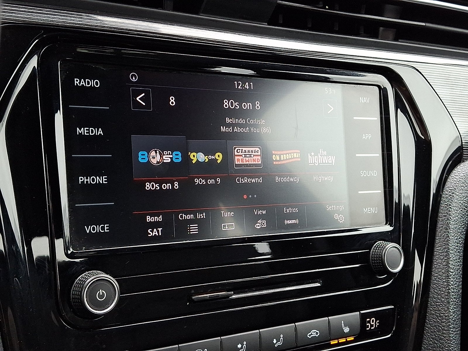 2021 Volkswagen Passat 2.0T R-Line