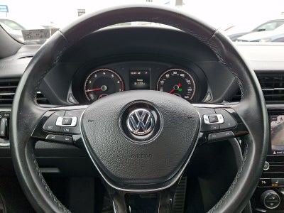 2021 Volkswagen Passat 2.0T R-Line