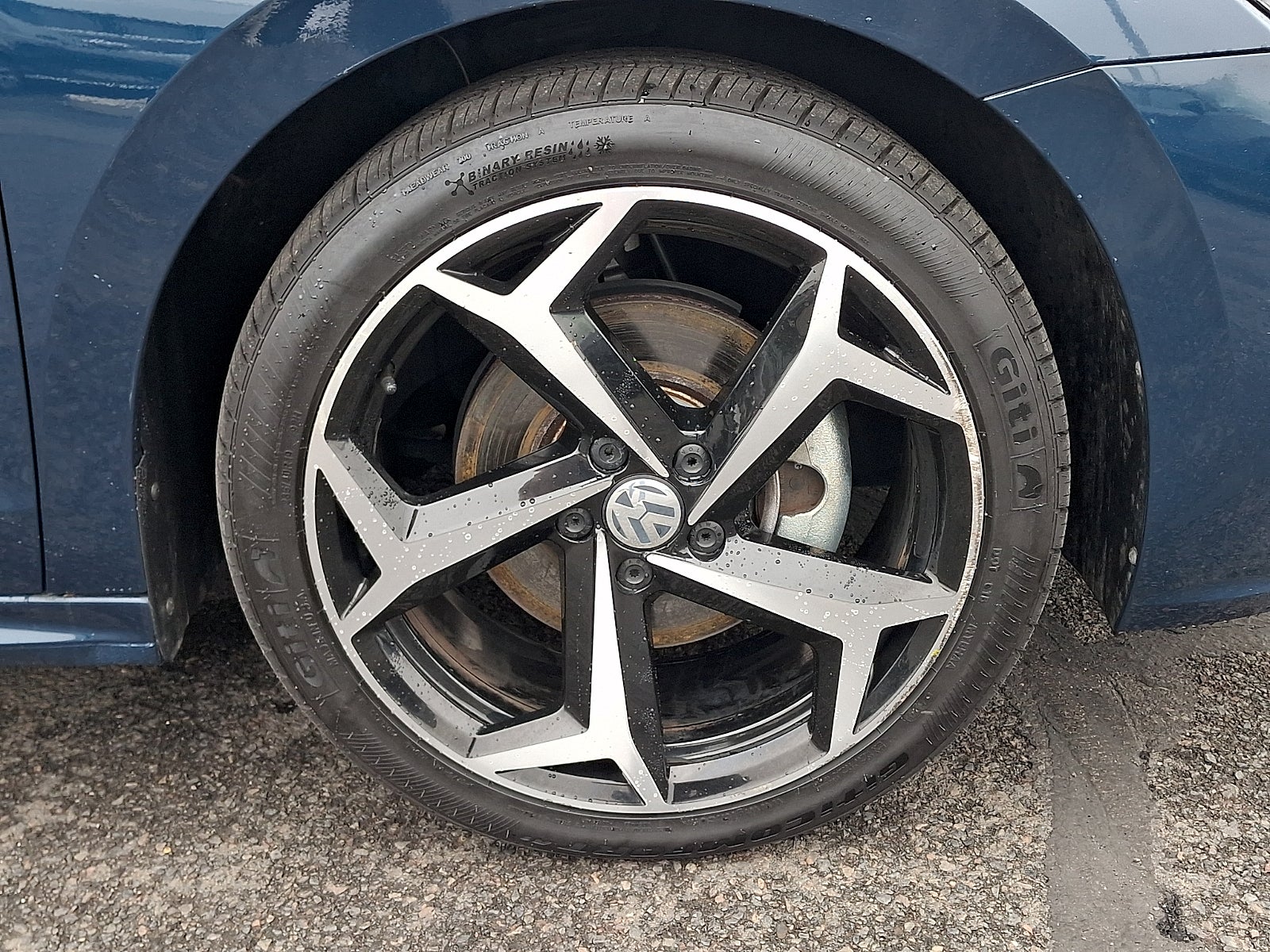 2021 Volkswagen Passat 2.0T R-Line