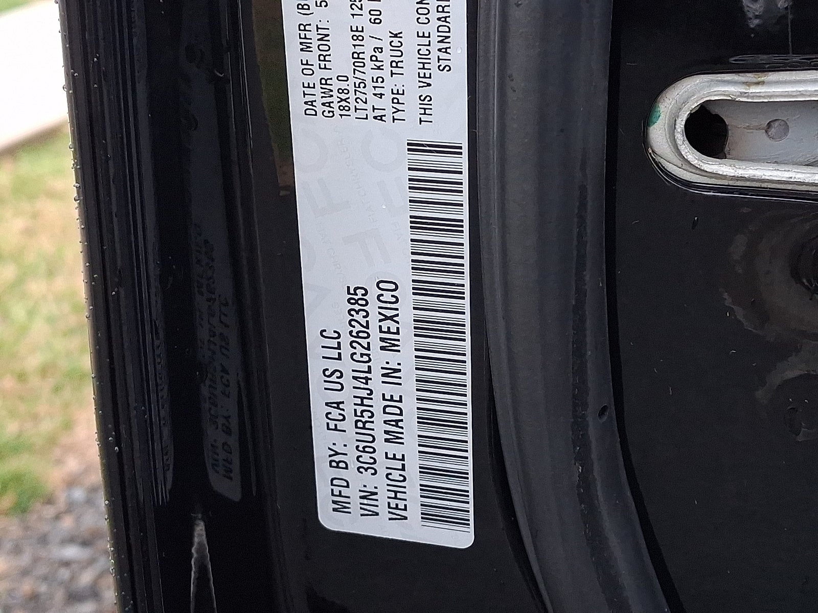 2020 RAM 2500 Tradesman Crew Cab 4x4 8' Box