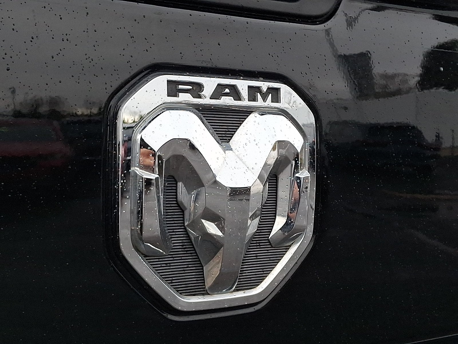 2020 RAM 2500 Tradesman Crew Cab 4x4 8' Box