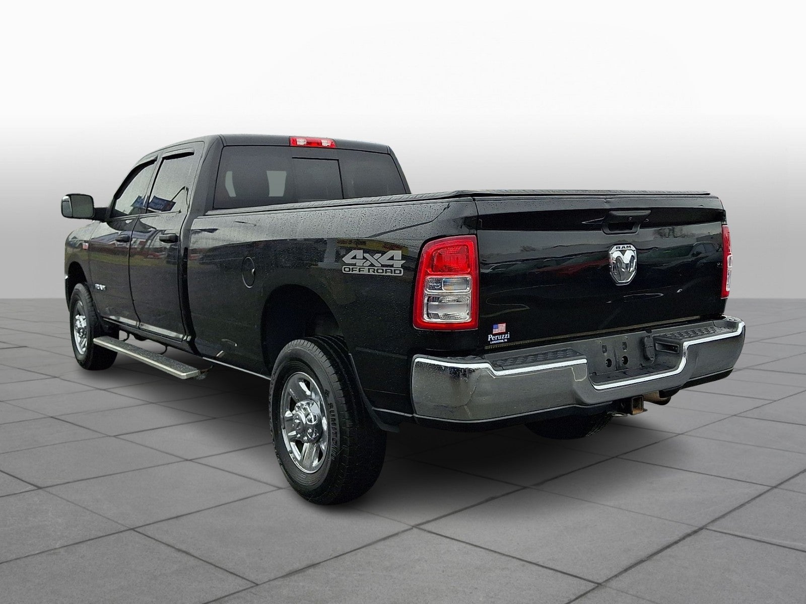2020 RAM 2500 Tradesman Crew Cab 4x4 8' Box