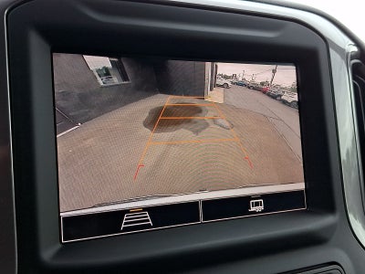 2023 Chevrolet Silverado 1500 4WD Crew Cab Short Bed Custom