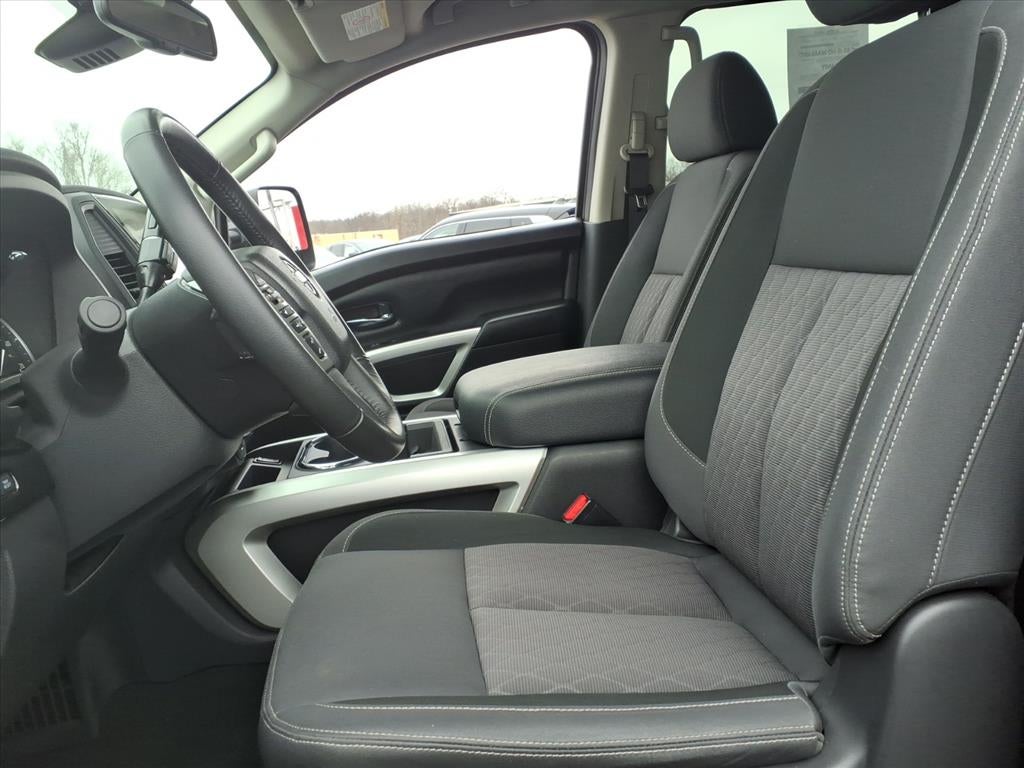 2024 Nissan Titan XD SV