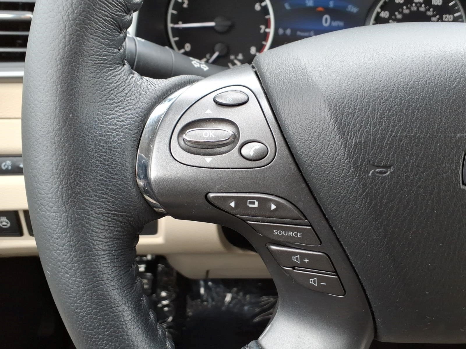 2023 Nissan Murano SL