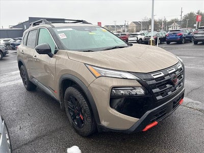 2025 Nissan Rogue Rock Creek