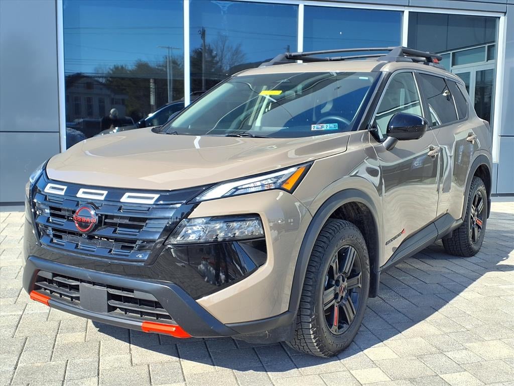 2025 Nissan Rogue Rock Creek