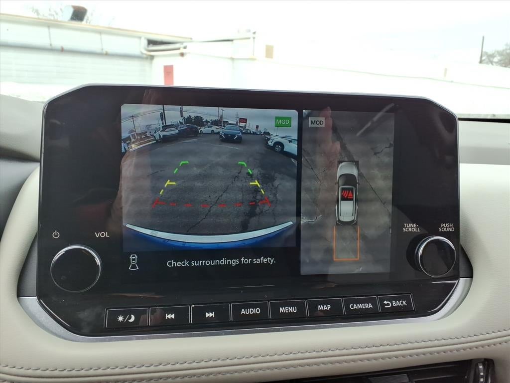 2022 Nissan Rogue SL