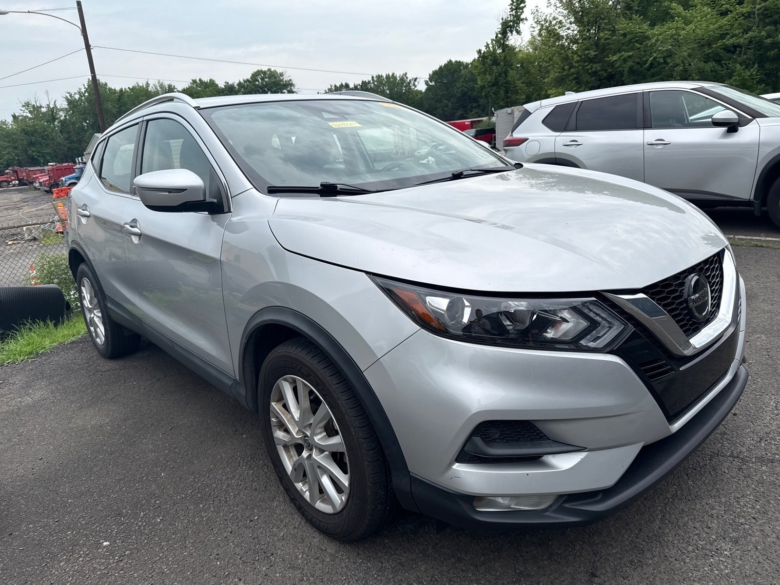 2020 Nissan Rogue Sport SV