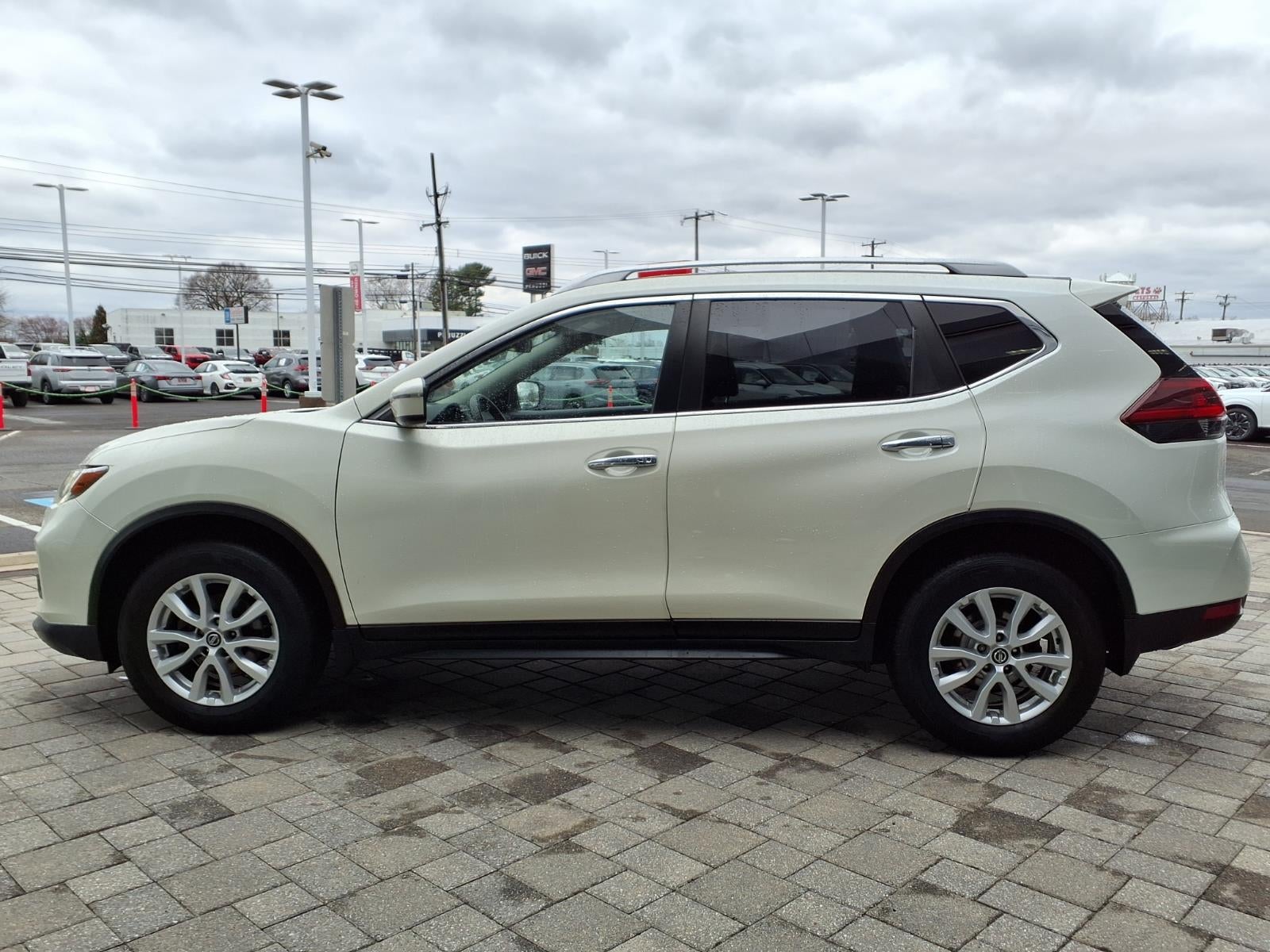 2018 Nissan Rogue SV