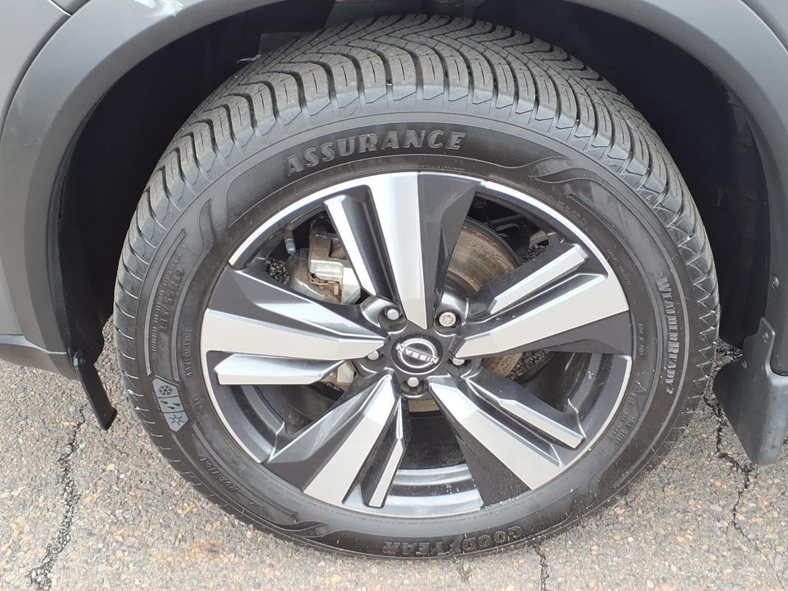 2023 Nissan Rogue SL