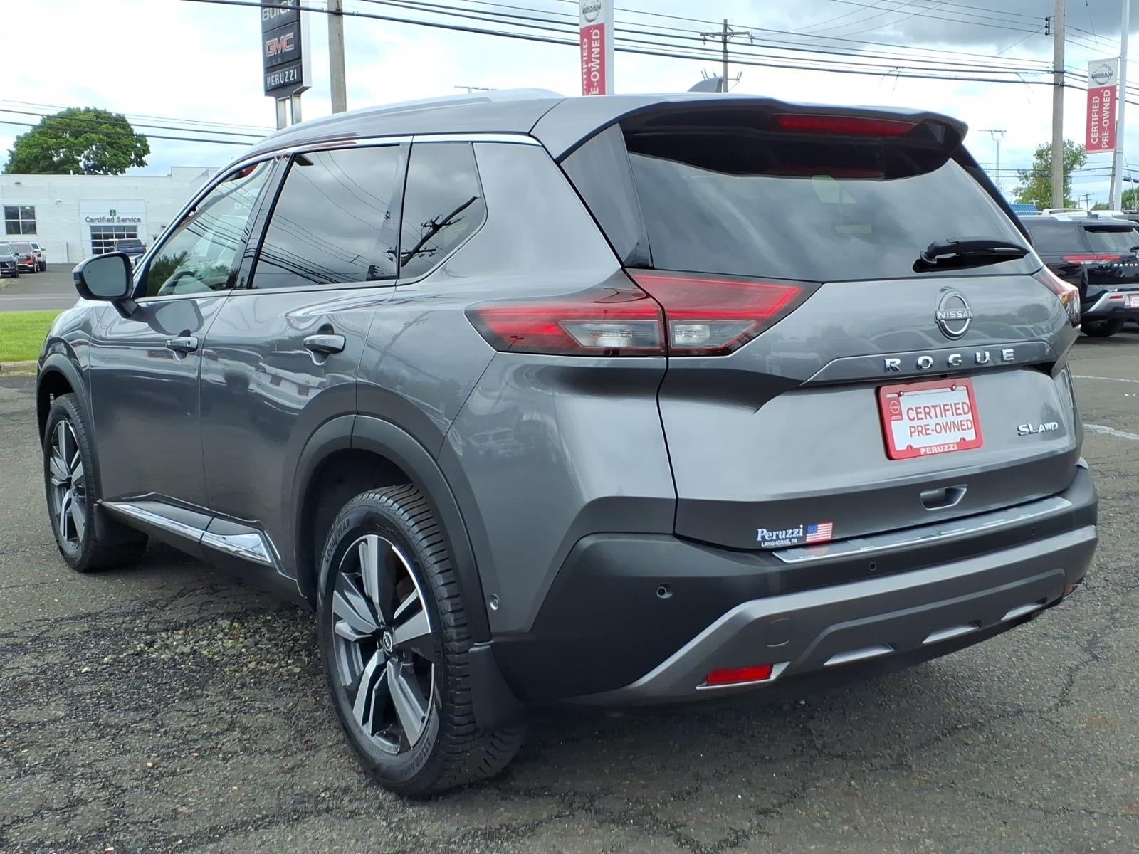 2023 Nissan Rogue SL