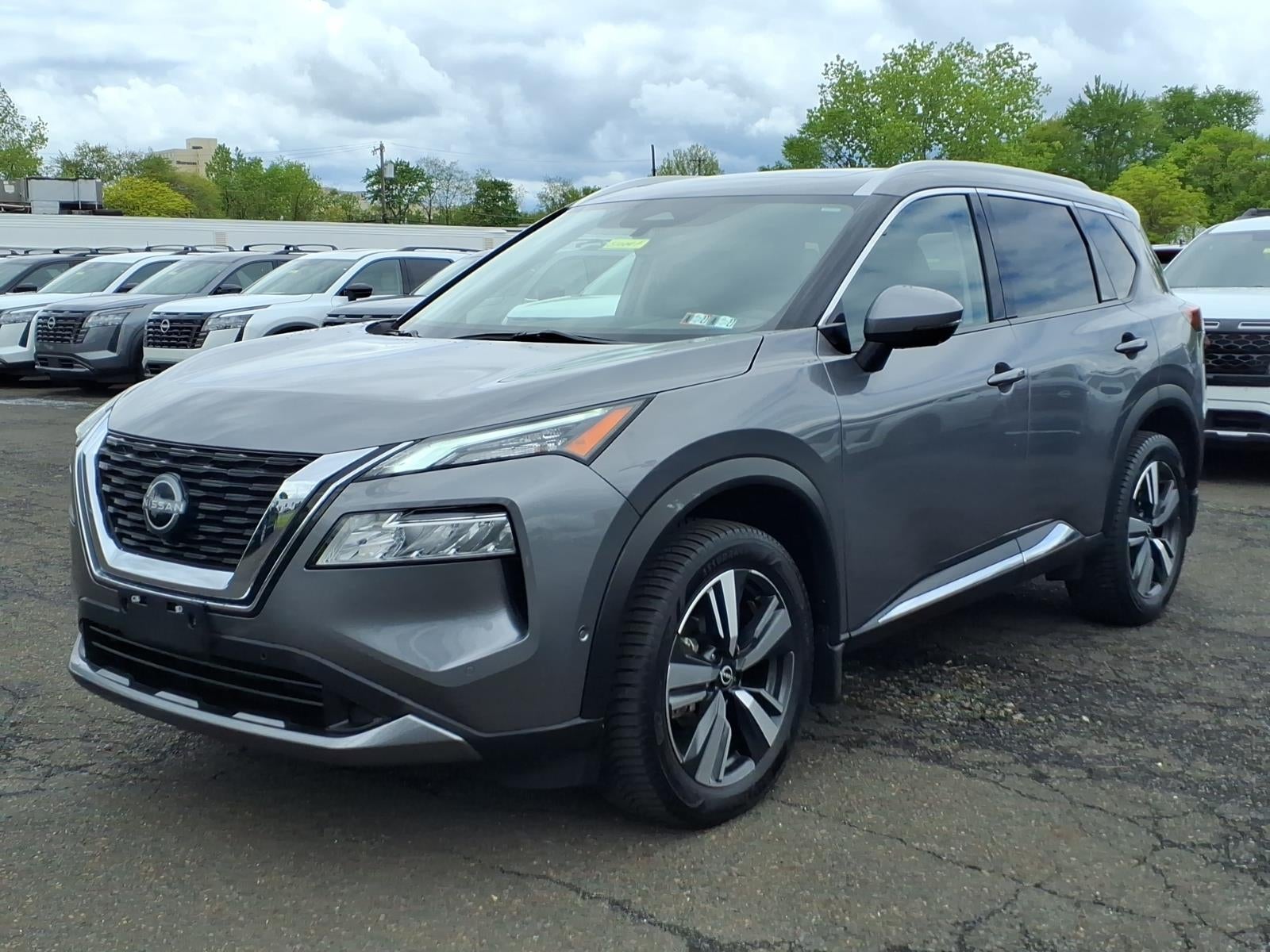 2023 Nissan Rogue SL