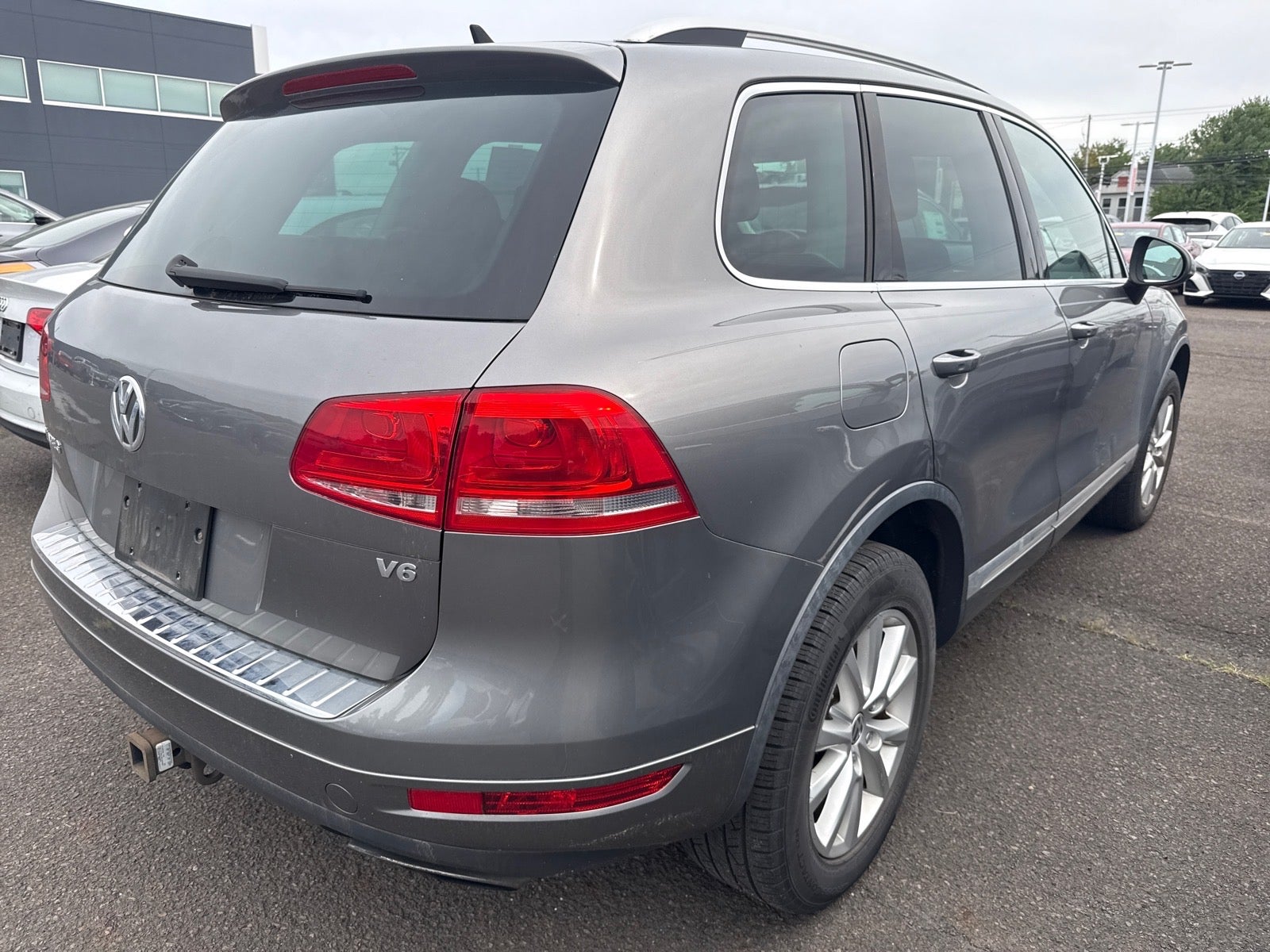 2014 Volkswagen Touareg V6 Lux