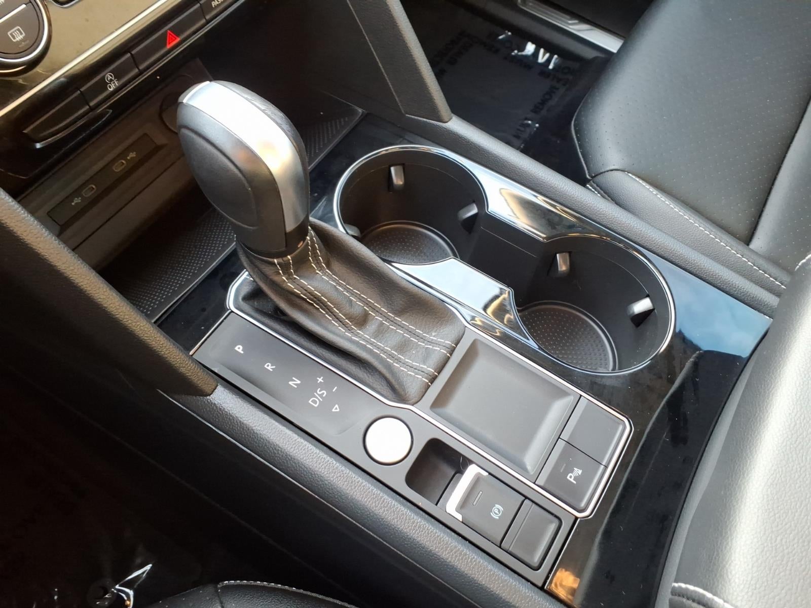 2023 Volkswagen Atlas V6 SE