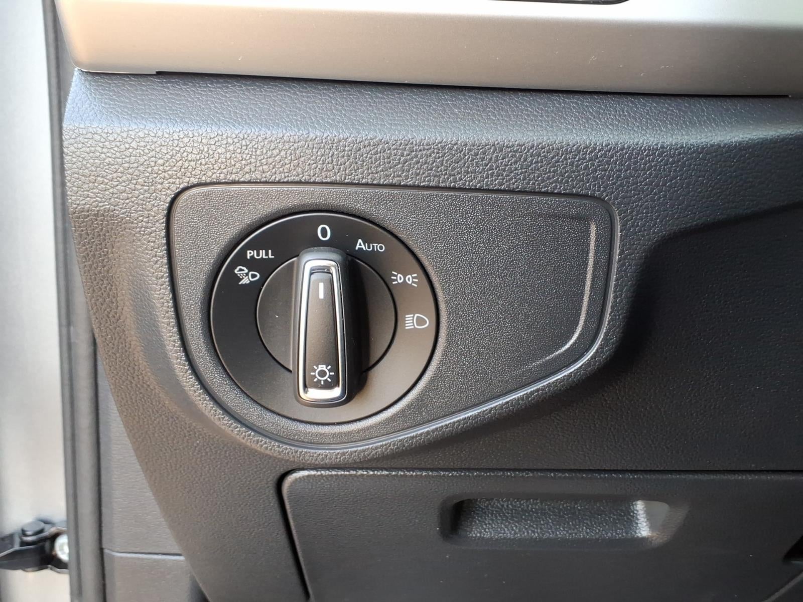 2023 Volkswagen Atlas V6 SE